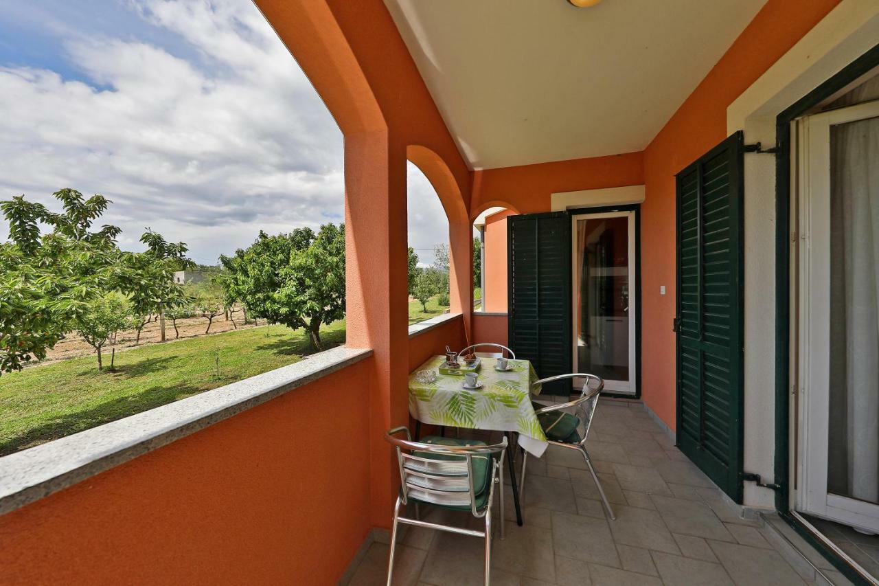 Easyliving House Near Zadar Villa Posedarje Kültér fotó